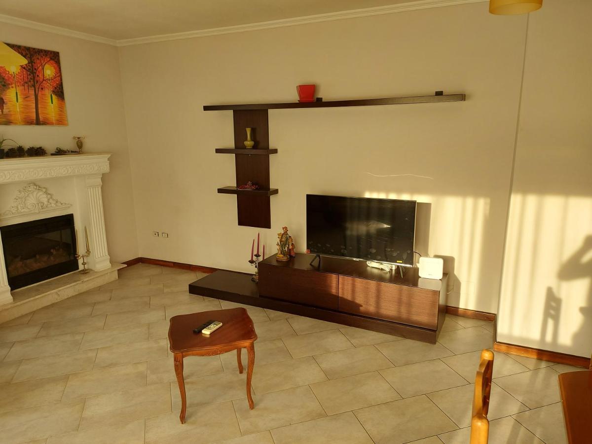 Manka' S Place Apartment Tirana Exterior foto